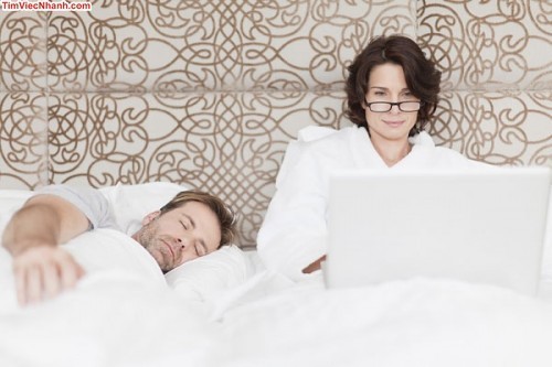 17 dấu hiệu của một người nghiện việc