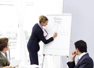 Làm gì trong thời gian thử việc