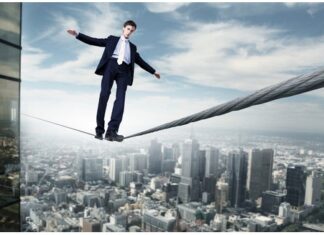 4 cuốn sách hữu ích trong bối cảnh thị trường khắc nghiệt