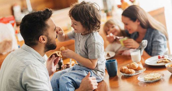 6 cách dạy con để chúng không biến thành những cỗ máy chỉ biết vâng lời mà không có thành công