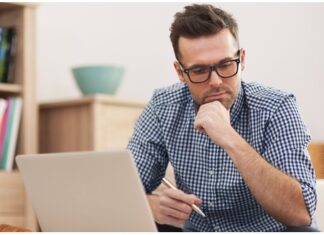 5 lý do bạn nên cân nhắc bỏ việc để tự kinh doanh