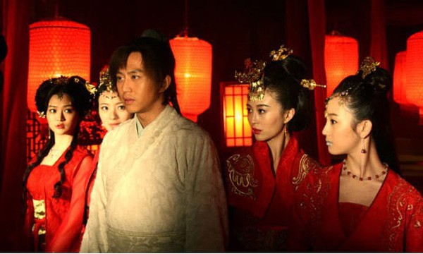 Từ Trương Vô Kỵ mơ cưới 4 vợ đến bí mật của sự lựa chọn