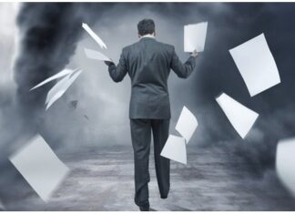 8 sai lầm quản lý cần tránh để giữ lửa cho nhân viên