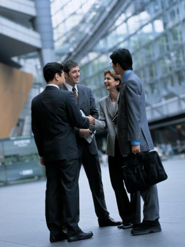 Làm cho nhân viên cảm thấy được trọng dụng.