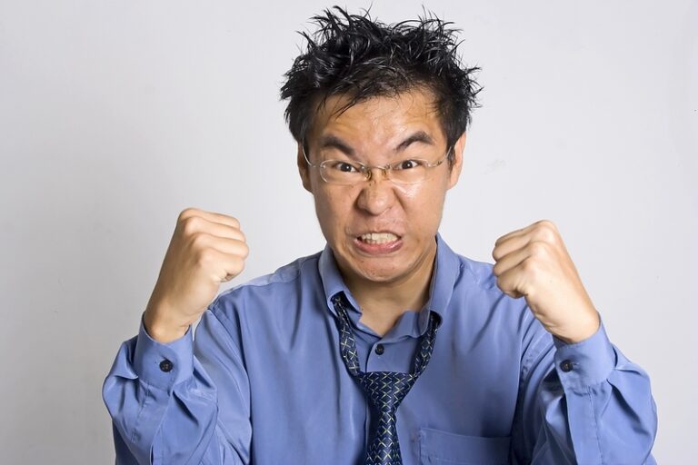 Cách bình tĩnh trước những cơn nóng giận