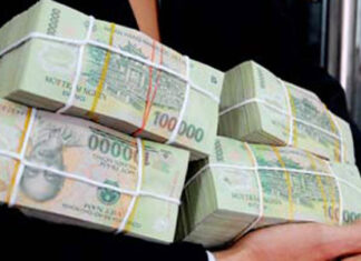 Chốt quyền trả cổ tức tiền mặt, đừng vội mừng!