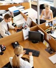 Quản lý nhóm nhân viên tản mát về địa lý