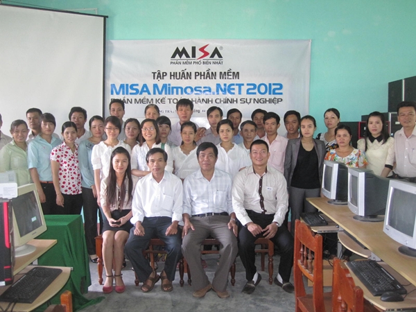 MISA Đà Nẵng tập huấn phần mềm MISA tại Thị xã Hương Trà