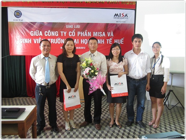 MISA Đà Nẵng giao lưu với sinh viên Trường Đại học kinh tế Huế