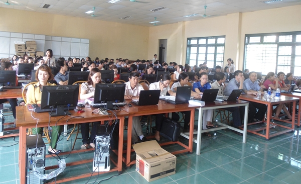 107 đơn vị của huyện Sóc Sơn, Hà Nội tham gia tập huấn MISA Mimosa.NET 2012