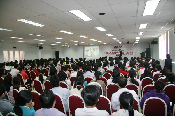 Tư vấn chính sách thuế mới 2012 tại Tp.HCM thu hút hơn 300 doanh nghiệp