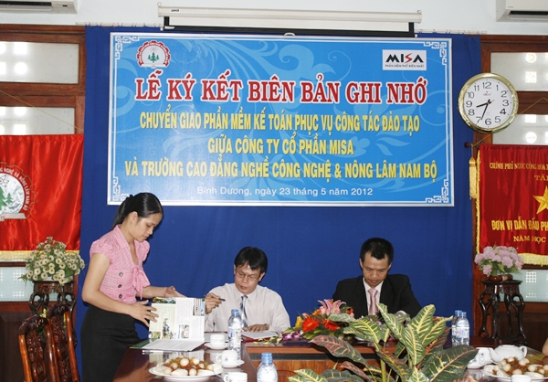 MISA và trường CĐ nghề Công Nghệ và Nông Lâm Nam Bộ ký kết hợp tác