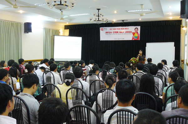 MISA Hà Nội liên tiếp tổ chức các khóa hội thảo dành cho phần mềm Quản trị quan hệ khách hàng MISA CRM.NET 2008