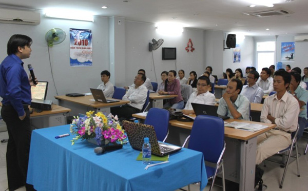 MISA HCM tổ chức thành công hội thảo MISA CRM.NET 2008