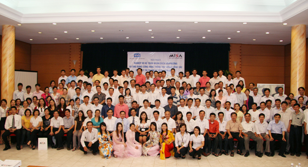 Gần 300 Đại biểu tham dự Hội thảo do MISA Hà Nội và VAA tổ chức