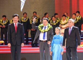 TGĐ Nguyễn Xuân Hoàng được vinh danh Doanh nhân trẻ tiêu biểu 2014