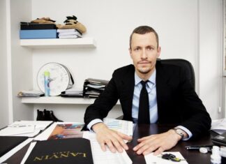 Uyển chuyển khi quản lý nhân viên