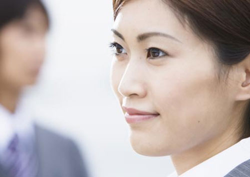 Ở Việt Nam lương sếp gấp cả trăm lần nhân viên