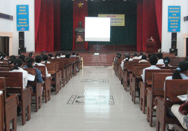 Gần 500 DN tham gia khóa tập huấn về thuế tại Bến Tre