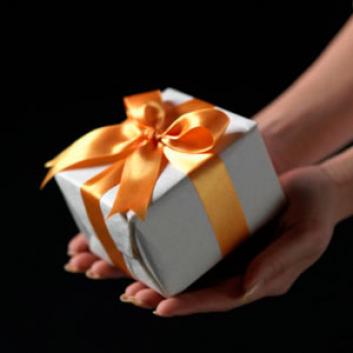 Nghệ thuật “tặng quà” sếp