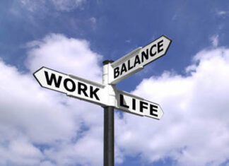 Đặt “gia đình” và “công việc” lên bàn cân