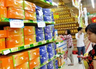 Áp lực khi phải cạnh tranh với chính sản phẩm của mình