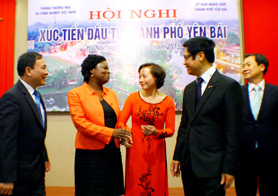 Bàn đạp ra “biển lớn”
