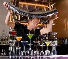 Nghề hấp dẫn mang tên Bartender