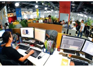 Chính phủ ra nghị quyết giảm thuế thu nhập cá nhân cho lao động ngành CNTT