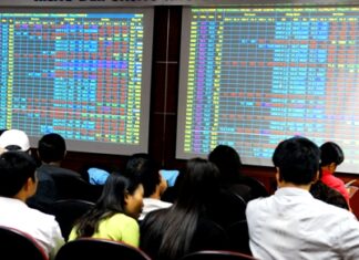 Lịch sự kiện và tin vắn chứng khoán ngày 05/08/2013