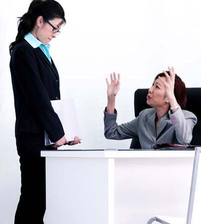 Có nên ” lật tấy ” khi lãnh đạo sai ?