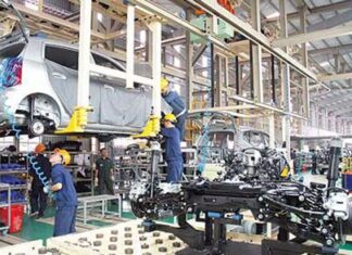 Công nghiệp ô tô “thúc” công nghiệp phụ trợ