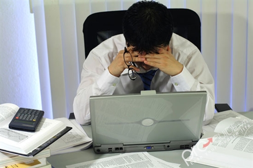 Nghệ thuật ứng xử khi mắc lỗi ở công sở