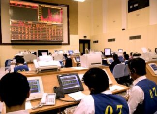 Năm 2013 đã có 15 Công Ty Chứng Khoán không còn hoạt động