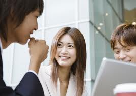 Để là người bạn tốt với người đồng nghiệp