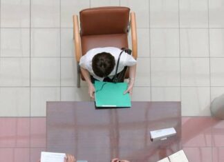 Đàm phán lương trong buổi phỏng vấn