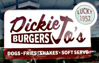 DickieJos – Thành công từ những cái cũ