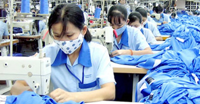 DN xuất nhập khẩu: “Gánh nặng” nộp phí