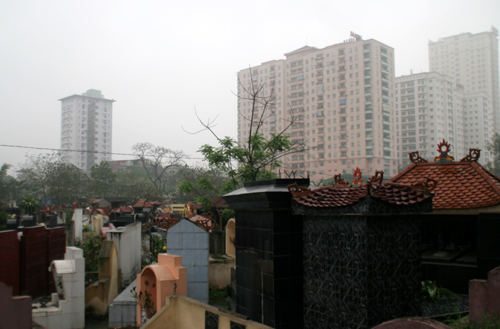 Đô thị khang trang, nghĩa trang ám mặt tiền