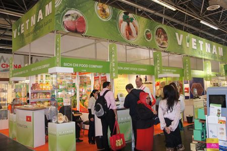 Doanh nghiệp Việt “ngại” ra nước ngoài để tìm hiểu làm ăn?