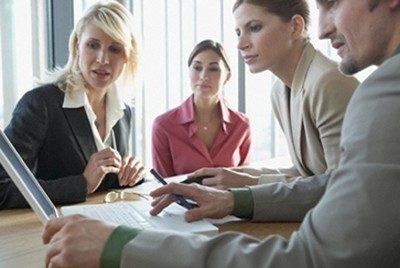 Quy tắc công sở mà nhân viên trẻ phải biết
