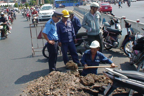 Ai thay lãnh đạo nhận ‘lương khủng’ vừa bị cách chức?