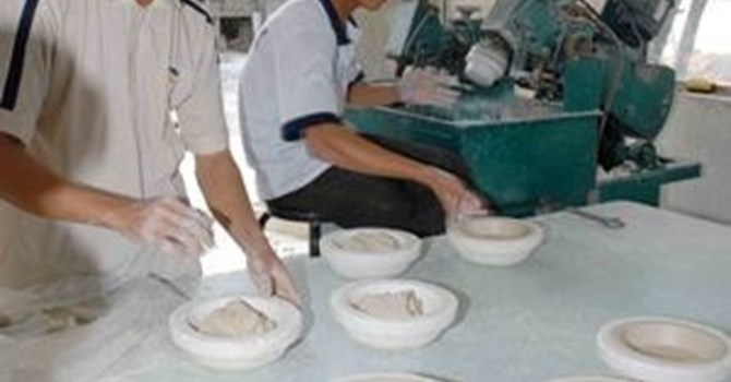 Gần 70% doanh nghiệp nhỏ không vay nổi ngân hàng