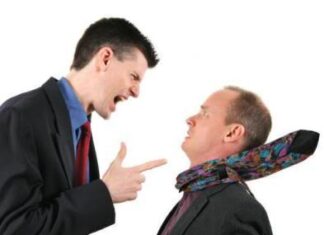 Gạt bỏ khó chịu với sếp