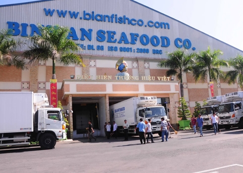 Hàng loạt “đại gia” Việt bị ‘sờ gáy
