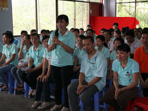 Khuyến khích đối thoại