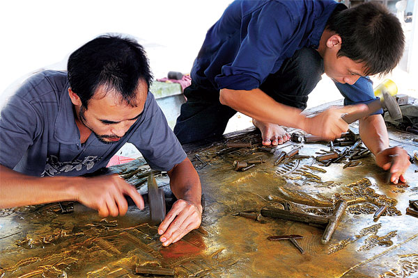Hỗ trợ DNNVV: Không phải là “ban phát” hay “xin cho”