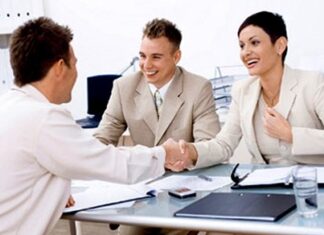 Khi nhà tuyển dụng ra quyết định rất nhanh chóng