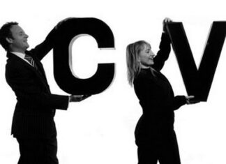 Không biết viết CV: Mất cơ hội vì không cẩn thận