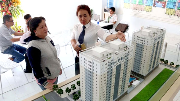 Kích cầu thị trường BĐS: Có “gói tín dụng nghìn tỷ” mới ?
